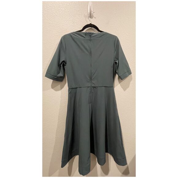 BETABRAND Elixir Emerald Green Fit And Flare Pockets Midi Dress - Picture 5 of 6